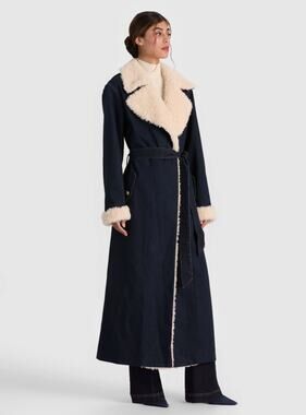 Alice + Olivia NEVADA FAUX SHEARLING DENIM TRENCH COAT